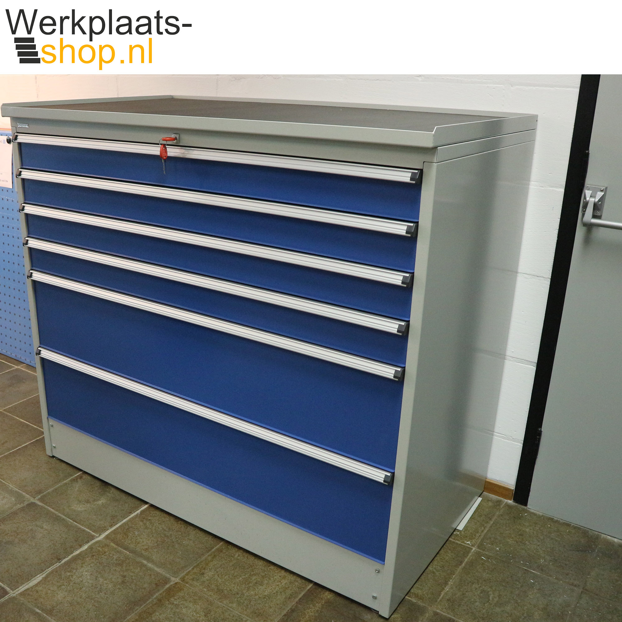 Werkplaats-shop.nl outlet ladekast type 130/110 met laden